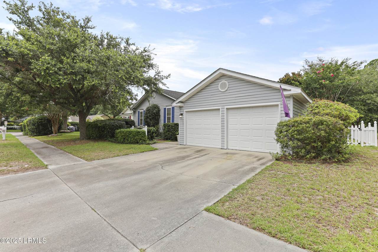 https://bt-photos.global.ssl.fastly.net/beaufortsc/1280_boomver_2_191471-2.jpg
