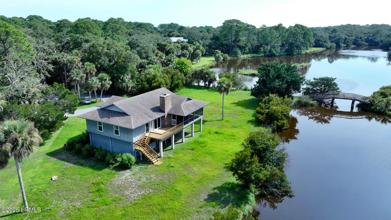 416 Skimmer Cove - Photo 1