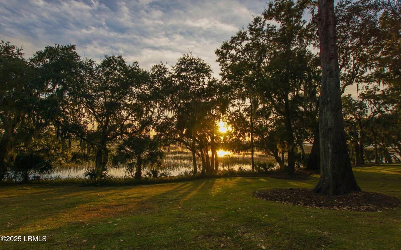 https://bt-photos.global.ssl.fastly.net/beaufortsc/1280_boomver_2_192348-2.jpg