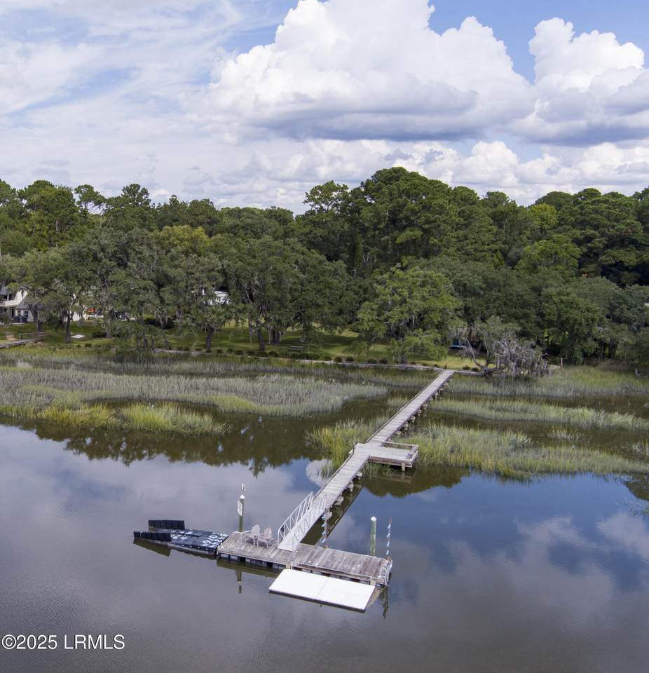 20 Garrett Lane - Photo 1