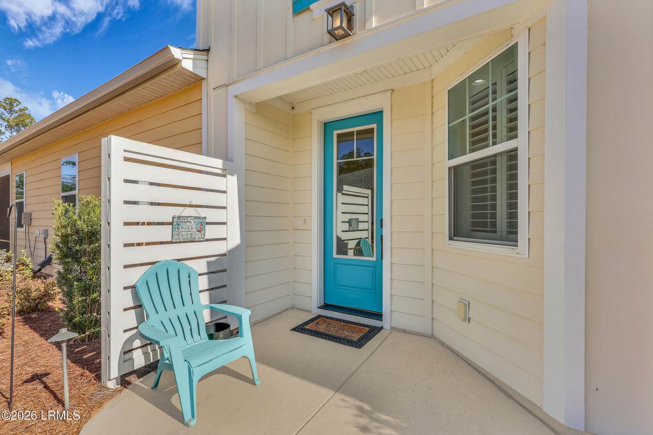 552 Weekend Avenue - Photo 1