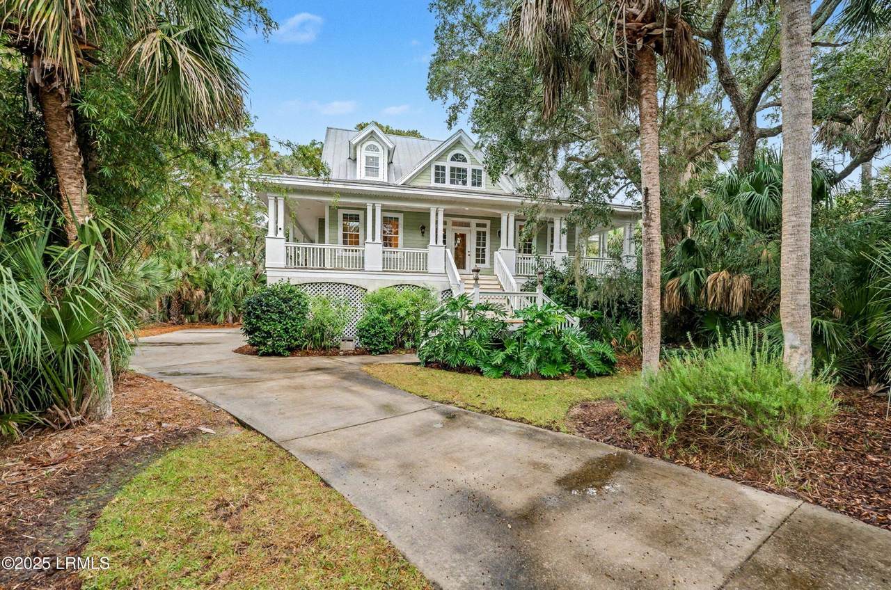 https://bt-photos.global.ssl.fastly.net/beaufortsc/1280_boomver_2_193588-2.jpg