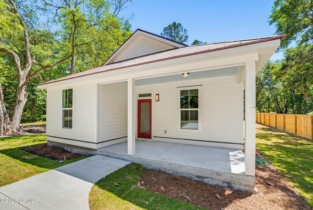 https://bt-photos.global.ssl.fastly.net/beaufortsc/1280_boomver_2_193827-2.jpg