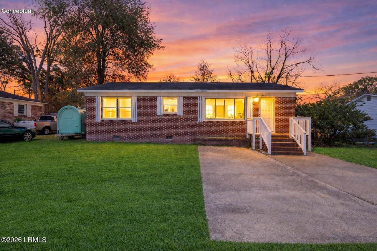 2813 4th Street - Photo 1