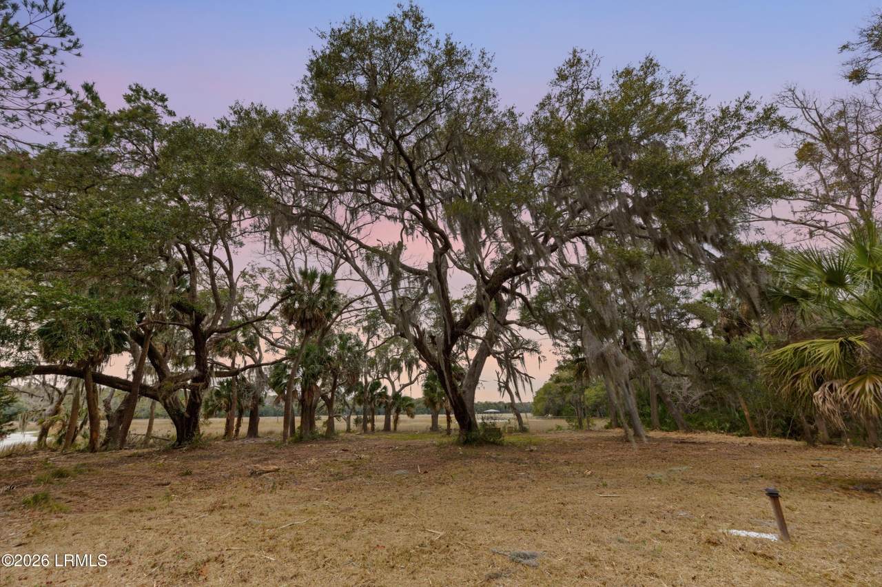 https://bt-photos.global.ssl.fastly.net/beaufortsc/1280_boomver_2_194790-2.jpg