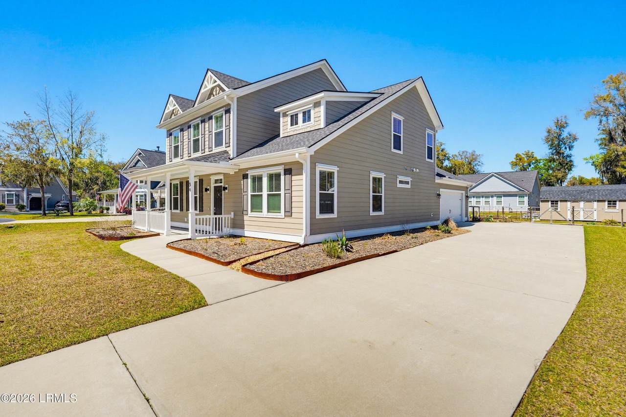 https://bt-photos.global.ssl.fastly.net/beaufortsc/1280_boomver_2_195289-2.jpg
