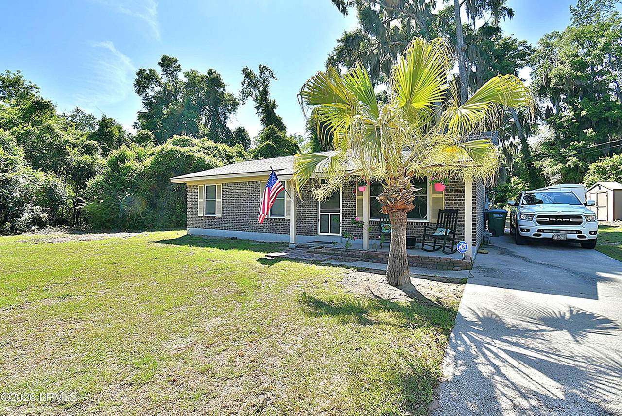 https://bt-photos.global.ssl.fastly.net/beaufortsc/1280_boomver_2_195463-2.jpg