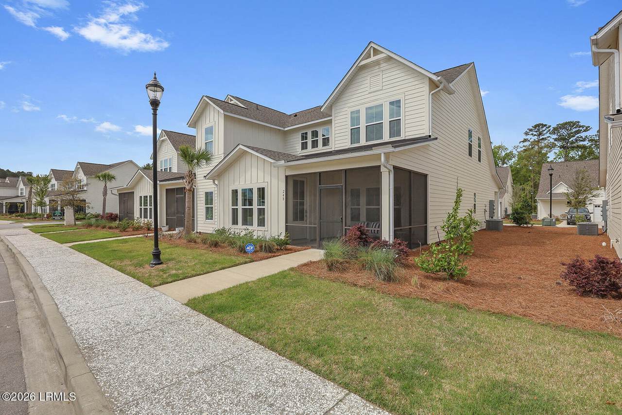 https://bt-photos.global.ssl.fastly.net/beaufortsc/1280_boomver_2_195496-2.jpg