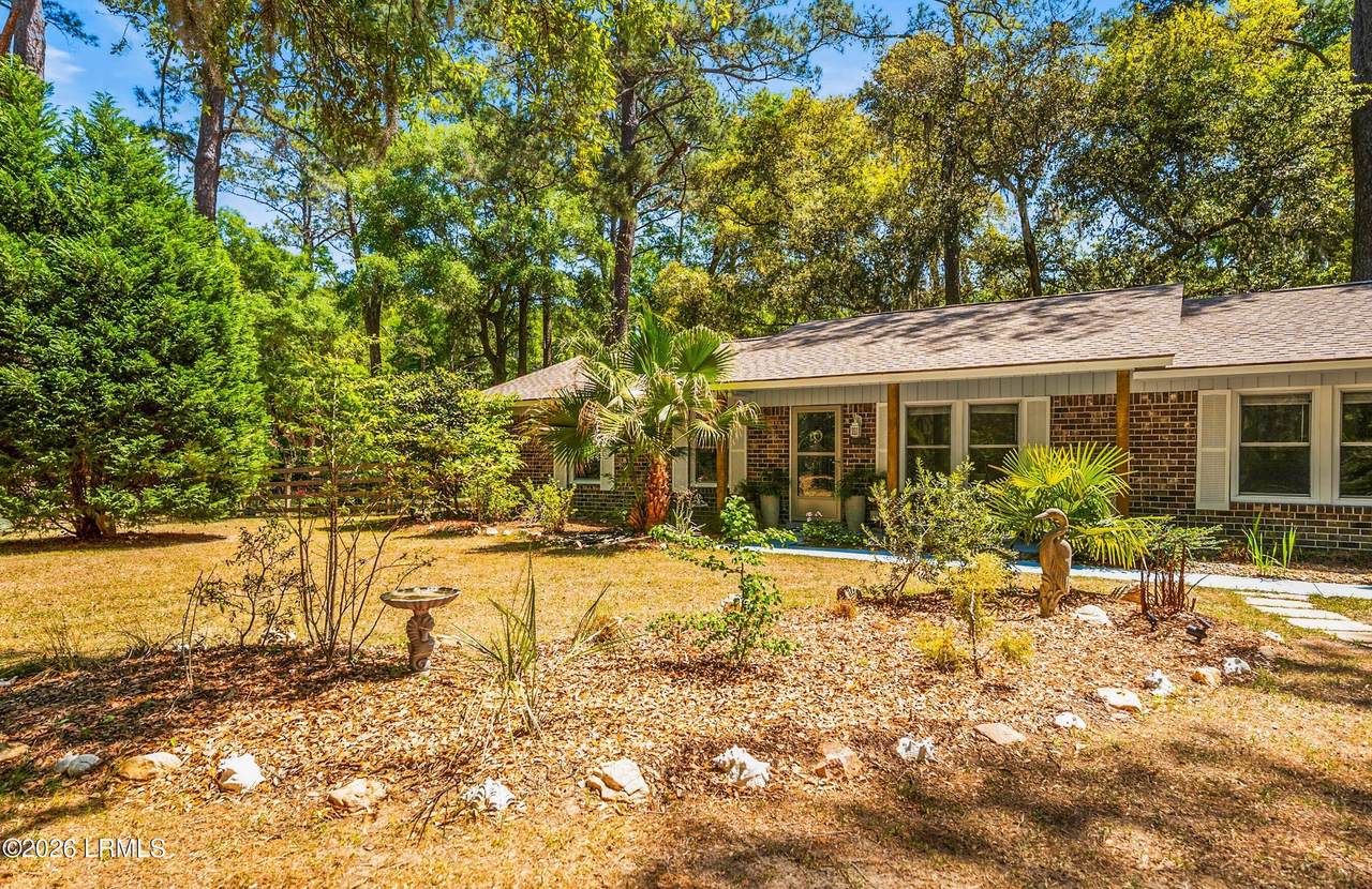 https://bt-photos.global.ssl.fastly.net/beaufortsc/1280_boomver_2_195711-2.jpg