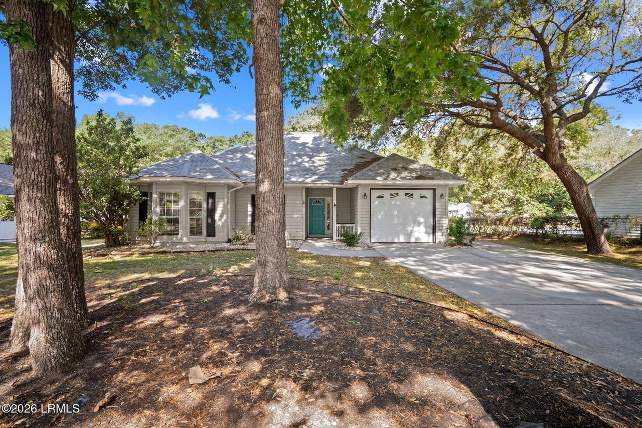 56 Le Moyne Drive - Photo 1