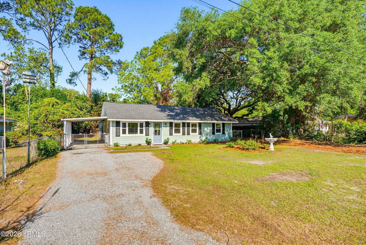 https://bt-photos.global.ssl.fastly.net/beaufortsc/1280_boomver_2_195887-2.jpg