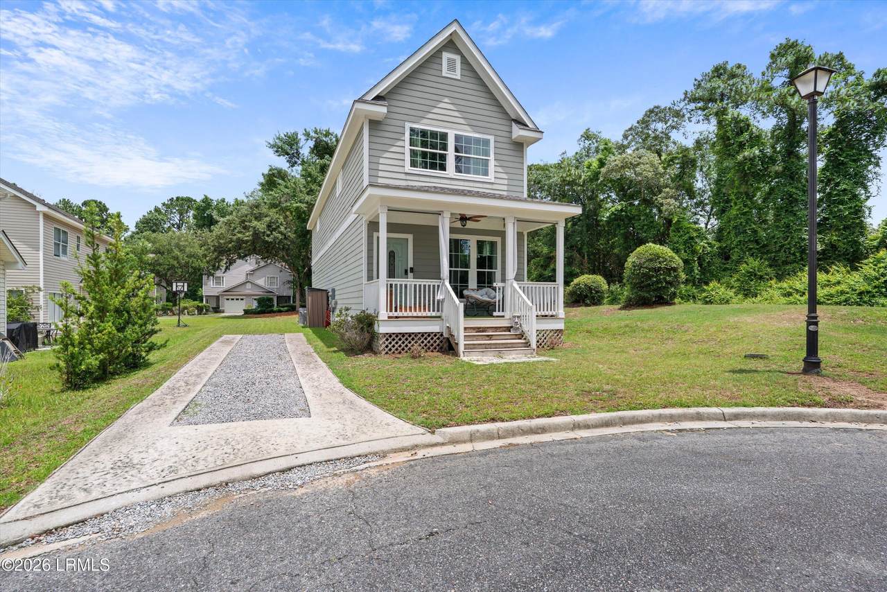 2 Village Drive - Photo 1