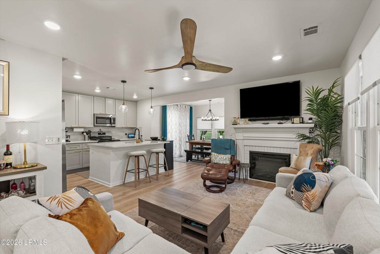 2420 Pine Court - Photo 1