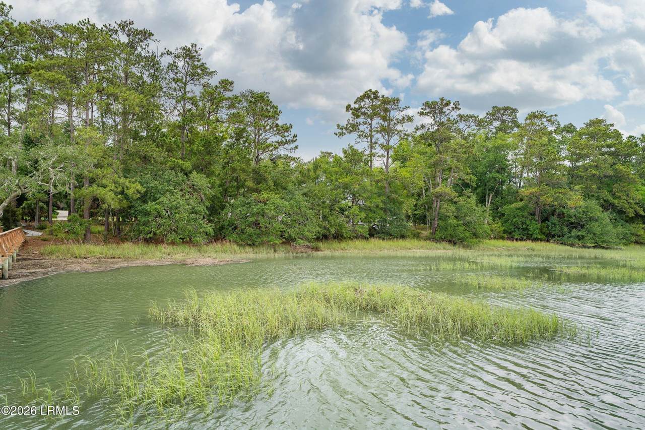 https://bt-photos.global.ssl.fastly.net/beaufortsc/1280_boomver_2_196740-2.jpg