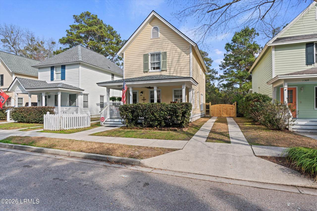 https://bt-photos.global.ssl.fastly.net/beaufortsc/1280_boomver_2_196807-2.jpg