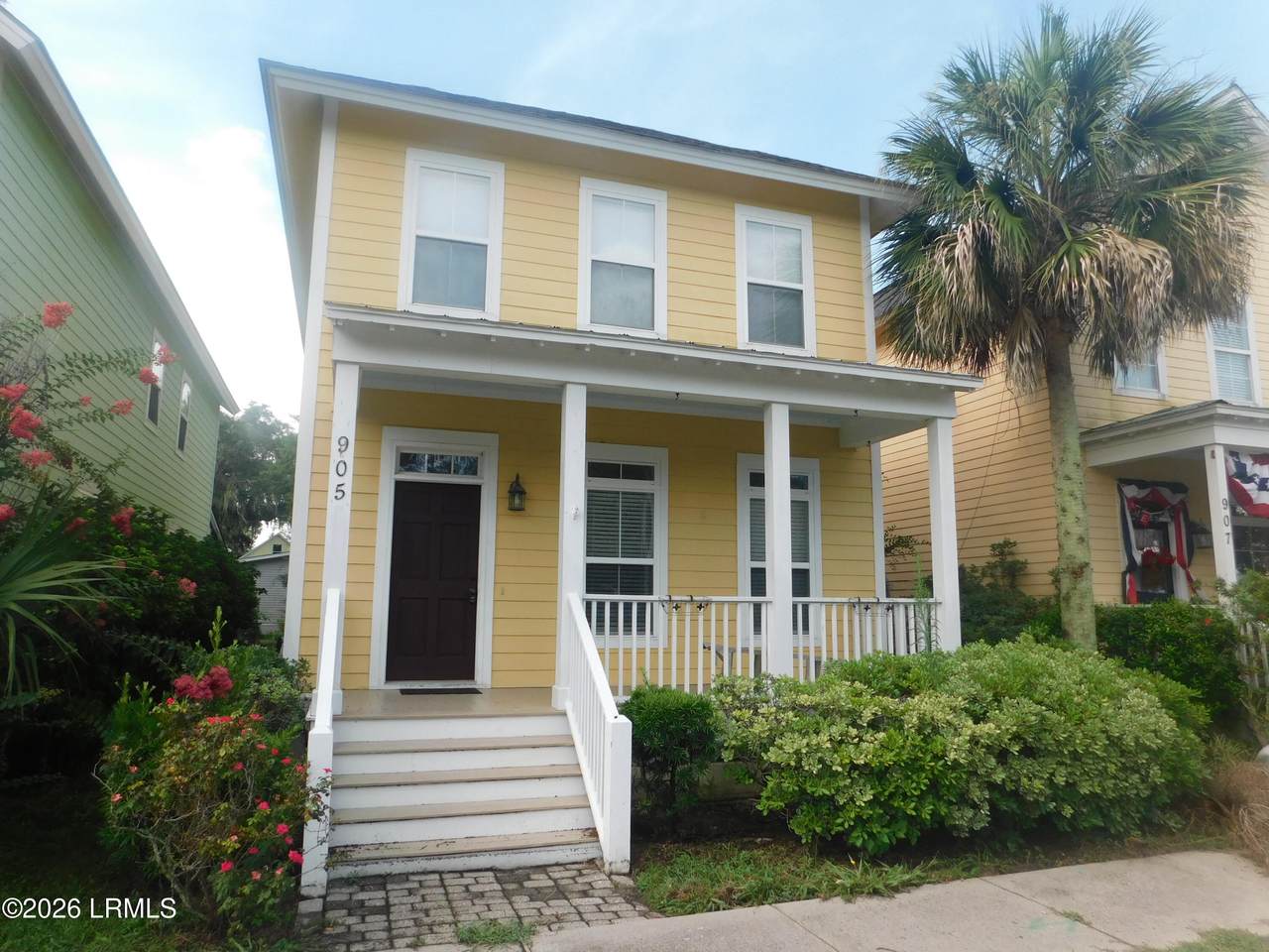905 12th Street - Photo 1