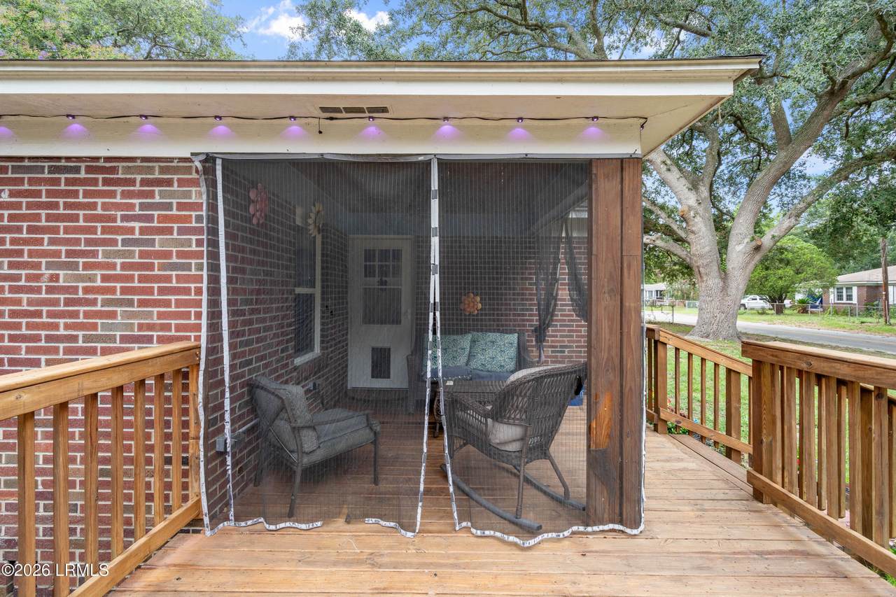 https://bt-photos.global.ssl.fastly.net/beaufortsc/1280_boomver_2_197346-2.jpg