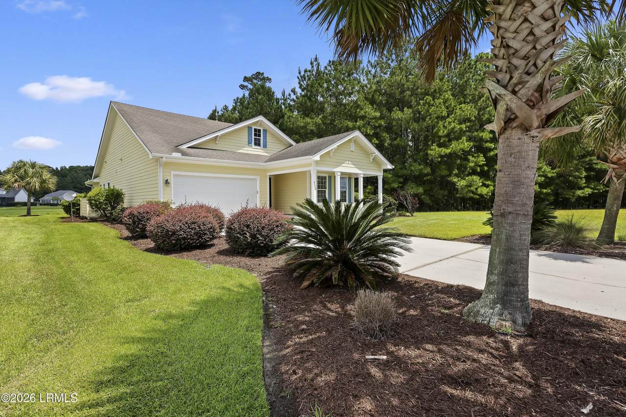 730 Wood Chuck Lane - Photo 1