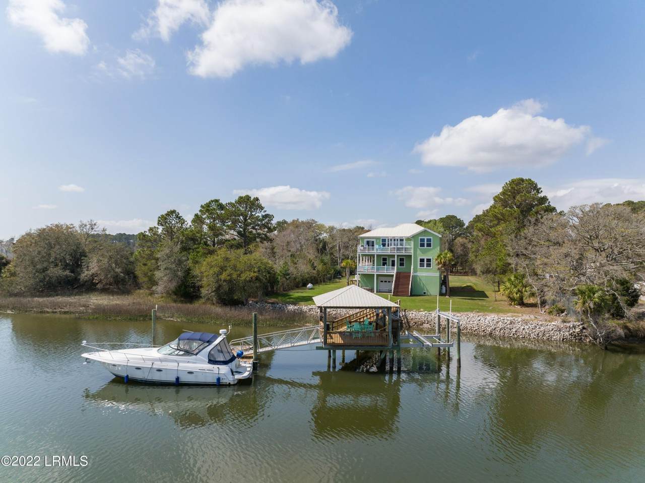 44 Gardner Drive - Photo 1
