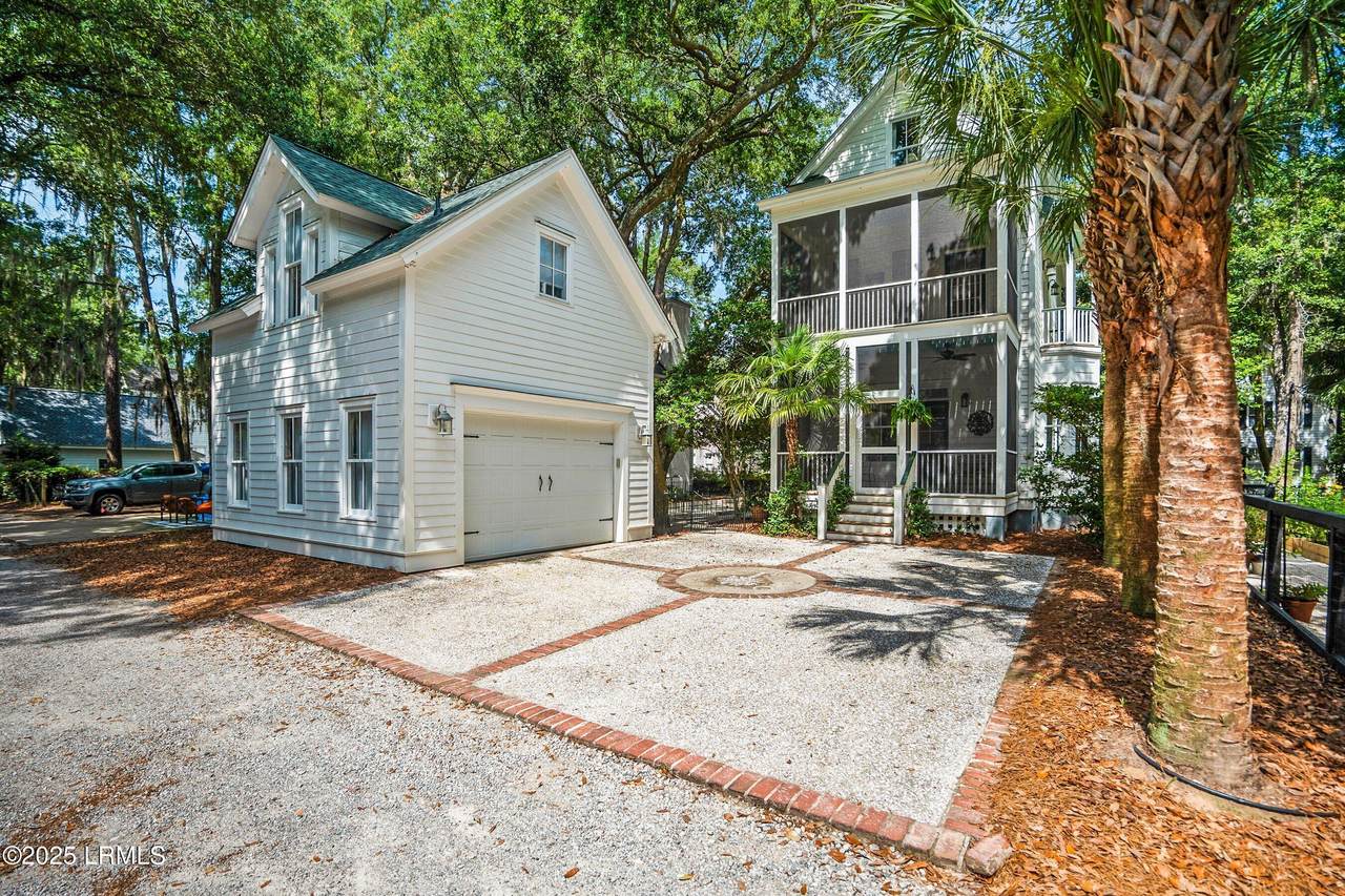 119 Bartram Drive - Photo 1
