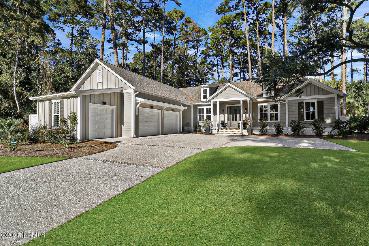 61 Winding Oak Drive - Photo 1