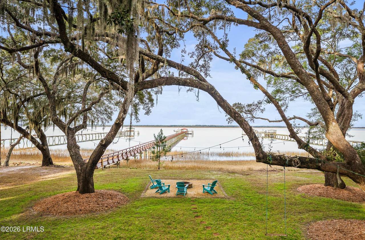 https://bt-photos.global.ssl.fastly.net/beaufortsc/1280_boomver_3_193766-2.jpg