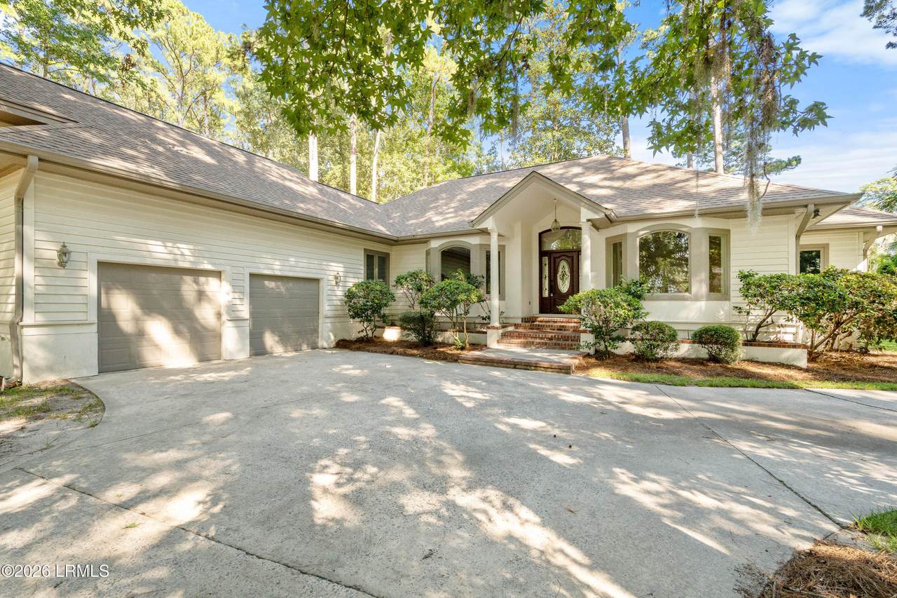 49 Winding Oak Drive - Photo 1