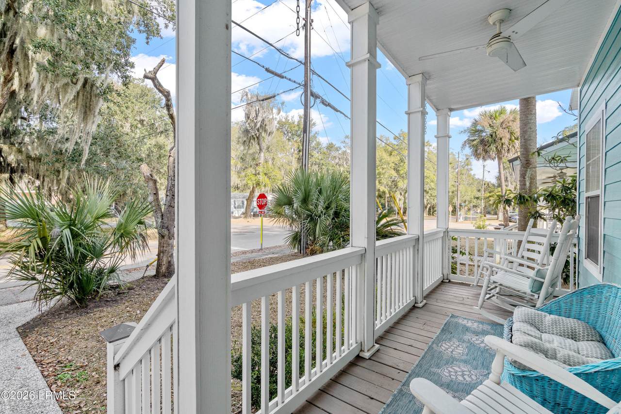 https://bt-photos.global.ssl.fastly.net/beaufortsc/1280_boomver_3_194333-2.jpg