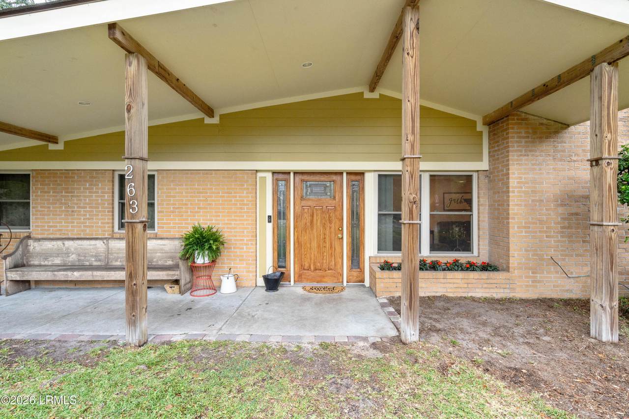 https://bt-photos.global.ssl.fastly.net/beaufortsc/1280_boomver_3_196115-2.jpg
