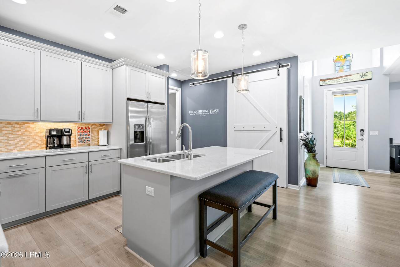 19 Landshark Boulevard - Photo 1