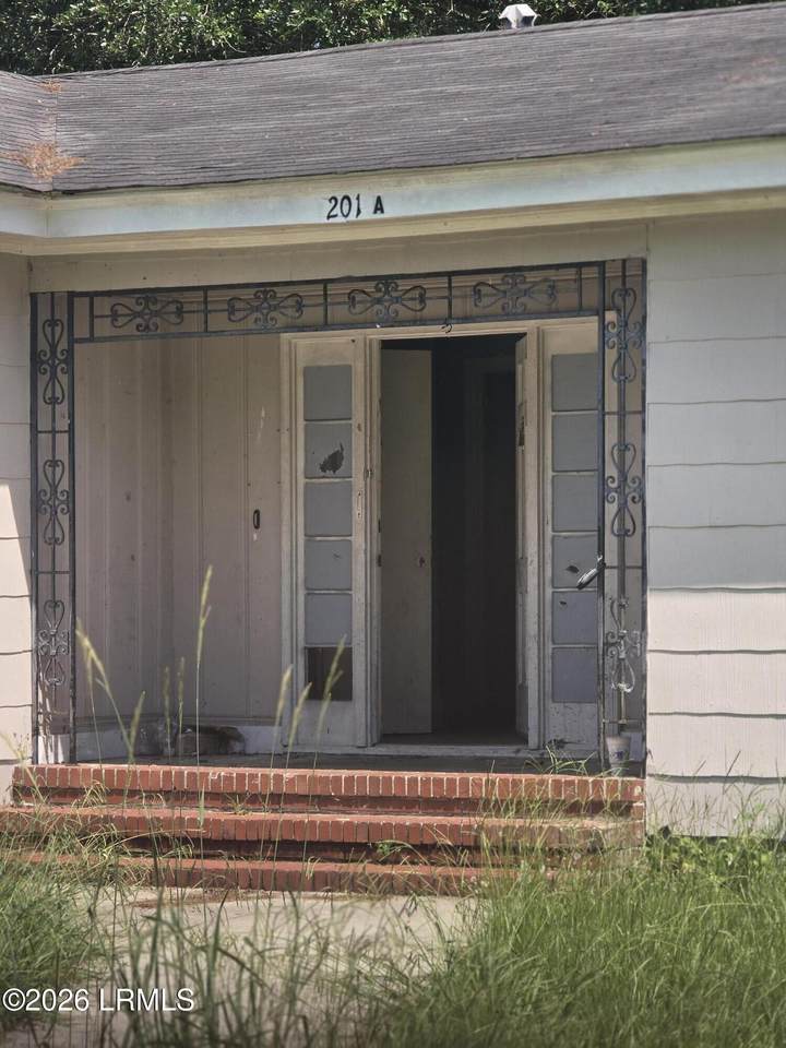 https://bt-photos.global.ssl.fastly.net/beaufortsc/1280_boomver_3_198356-2.jpg