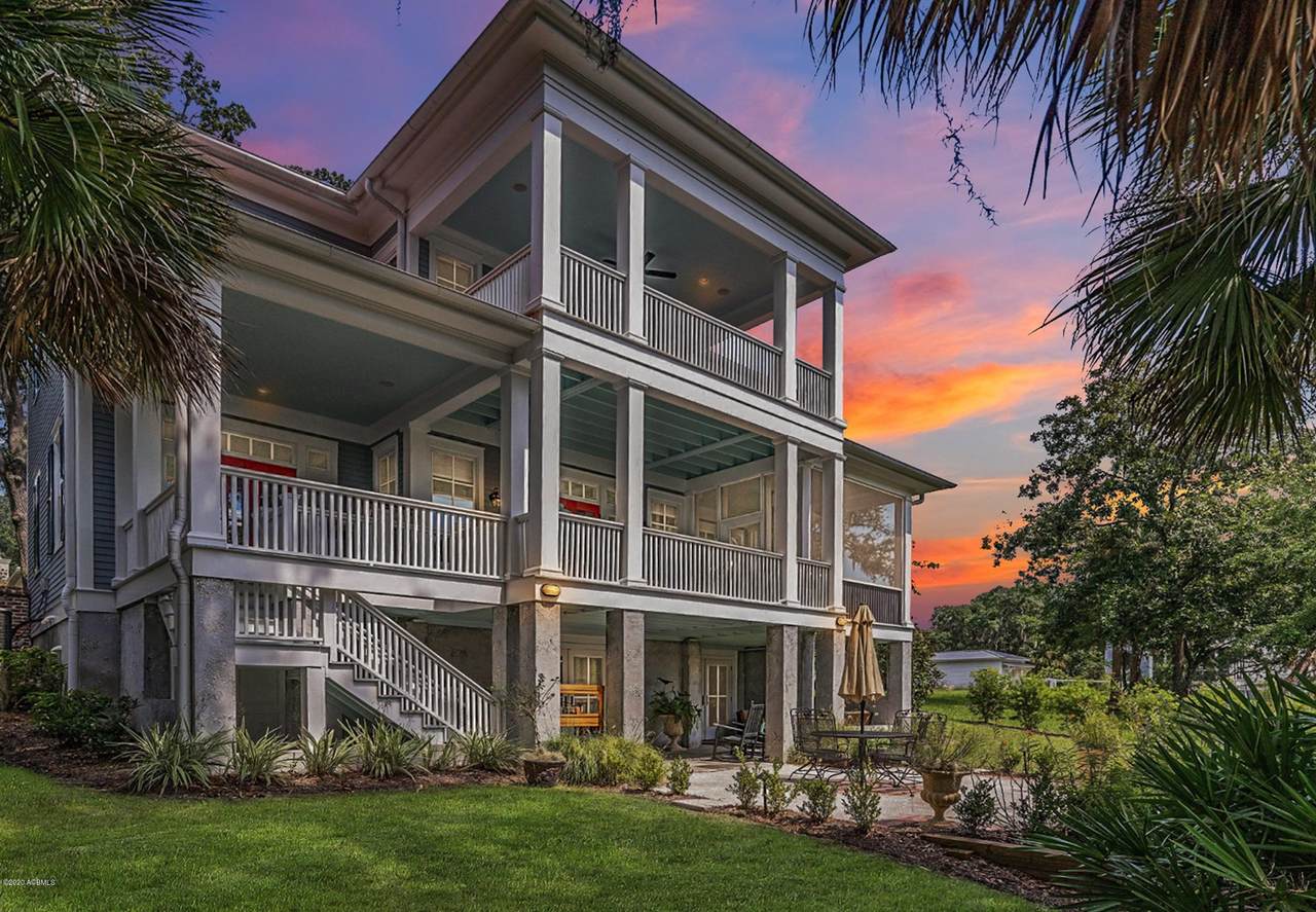 9 River Place - Photo 1