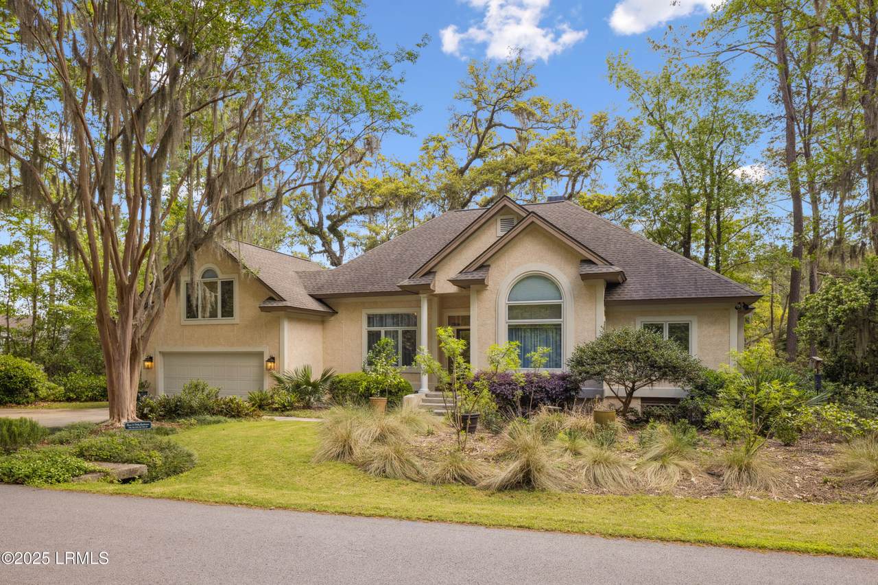 8 Chechessee Circle - Photo 1