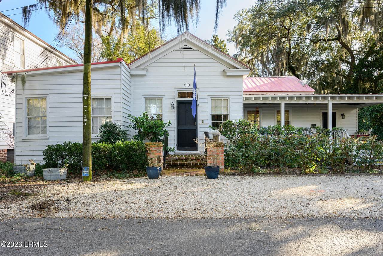 https://bt-photos.global.ssl.fastly.net/beaufortsc/1280_boomver_4_194747-2.jpg
