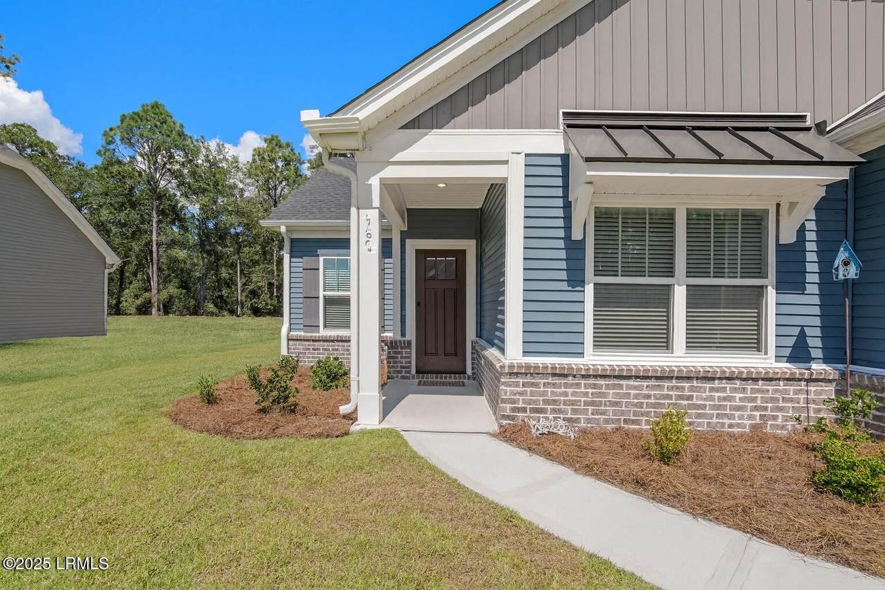 https://bt-photos.global.ssl.fastly.net/beaufortsc/1280_boomver_5_192662-2.jpg