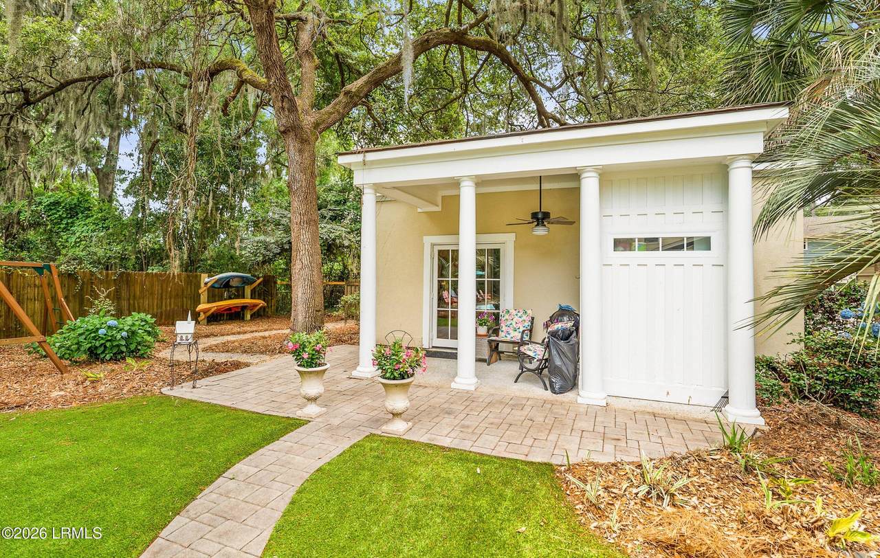 https://bt-photos.global.ssl.fastly.net/beaufortsc/1280_boomver_5_196494-2.jpg