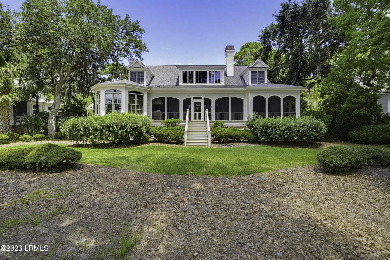 380 Distant Island Drive - Photo 1
