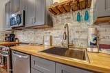 914 Charles Street - Photo 16