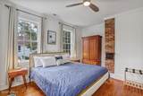 914 Charles Street - Photo 29