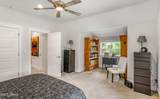 62 Sunset Boulevard - Photo 37