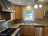 905 Belleview Circle - Photo 4
