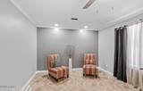 1076 Aiken Avenue - Photo 8