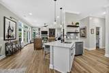 182 Sumter Square - Photo 15
