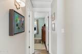 40 Sunset Boulevard - Photo 36