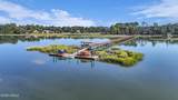 305 De La Gaye Point - Photo 15