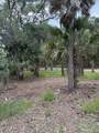 305 De La Gaye Point - Photo 4