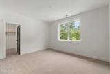 25 Millers Pond Drive - Photo 24