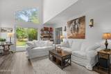 172 Sumter Square - Photo 10