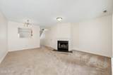 102 Tamara Lane - Photo 4