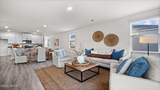 677 Sanctum Street - Photo 17